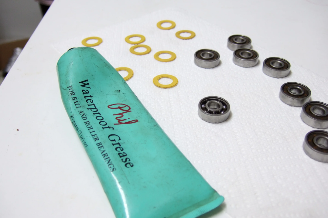 What Can I Use to Grease My Skateboard Bearings?