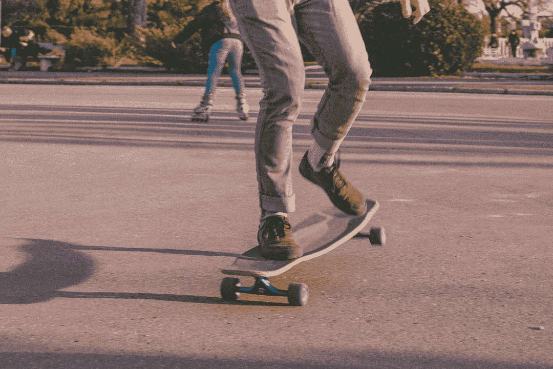 Can-You-Push-an-Electric-Skateboards